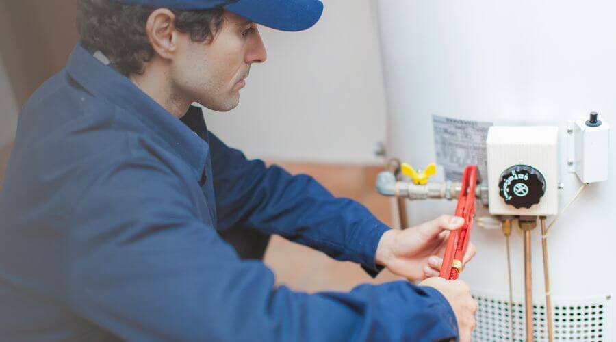 Expert burst pipe repair services in Hartville, OH